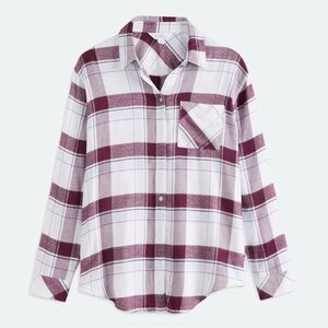 Plaid button down Shirt in White and Purple-ish maroon. Sized Medium